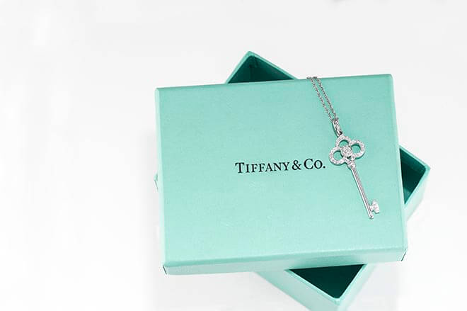 tiffany and co necklace box