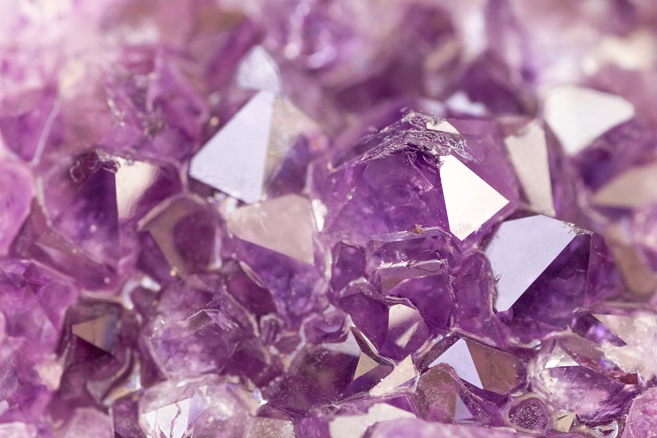 Rough uncut amethyst.