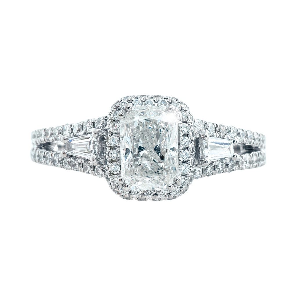 image of baguette diamonds on engagement ring