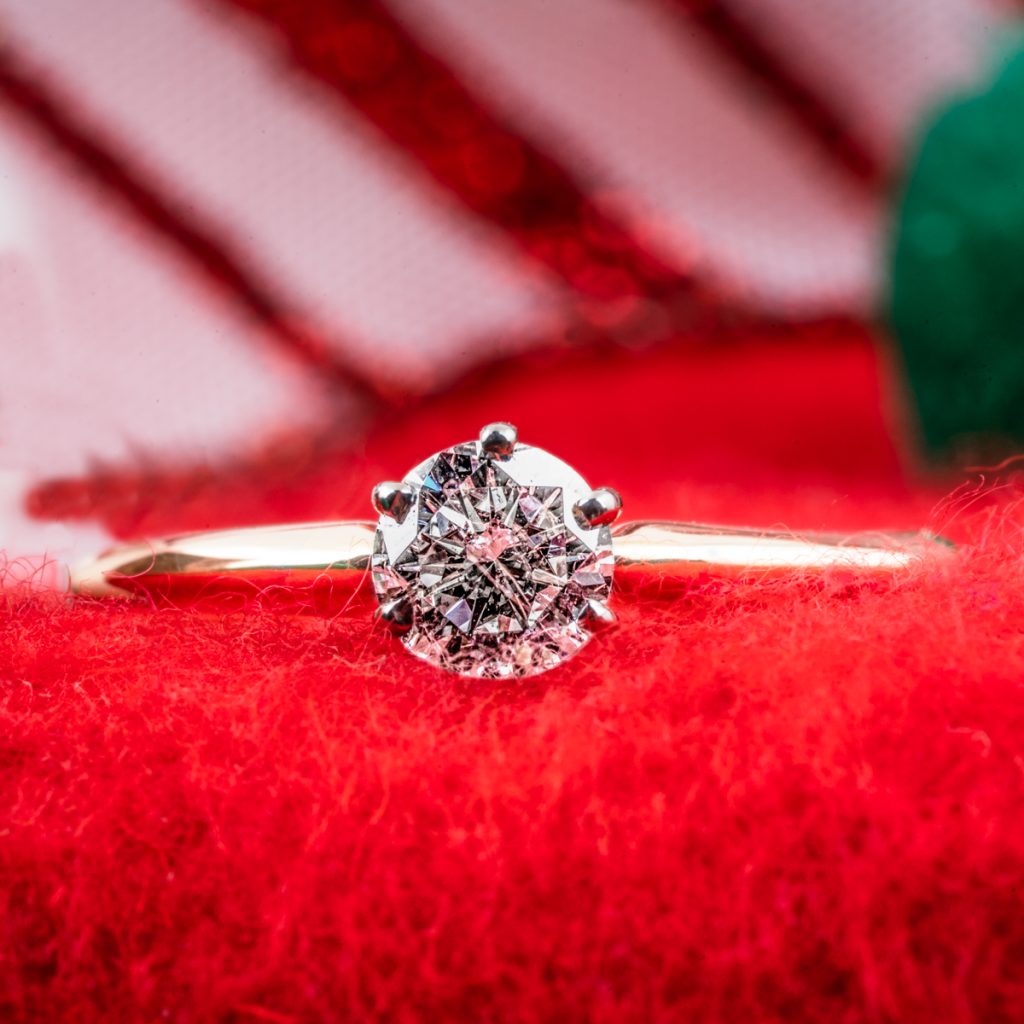 fake diamonds - Leo Hamel Fine Jewelers Blog
