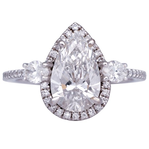 New 3.14 Carats Lab-Grown Diamond Halo Engagement Ring