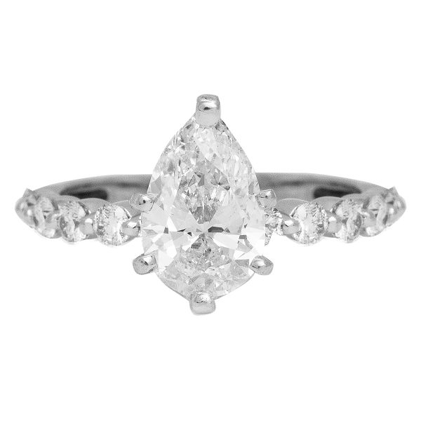 Vintage 1.37 Carats Pear Diamond Engagement Ring