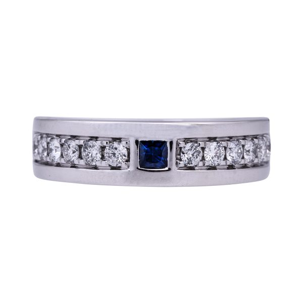 Vintage Vera Wang 1.00 Carats Diamond & Blue Sapphire Wedding Band