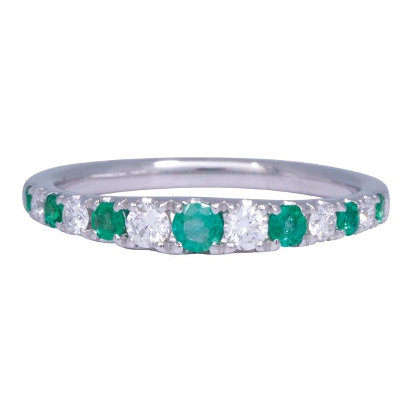 New 0.52 Carats Emerald & Diamond Band