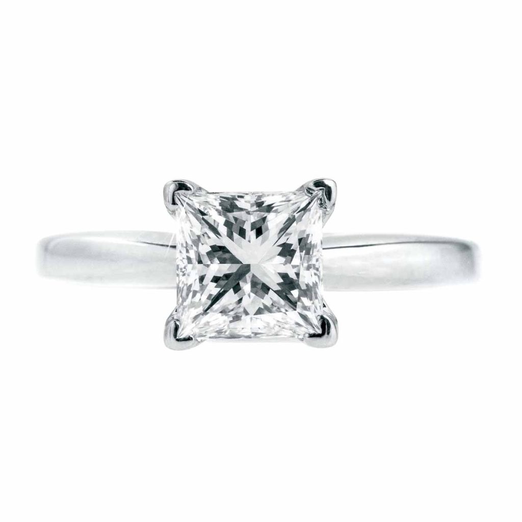 image of solitaire engagement ring