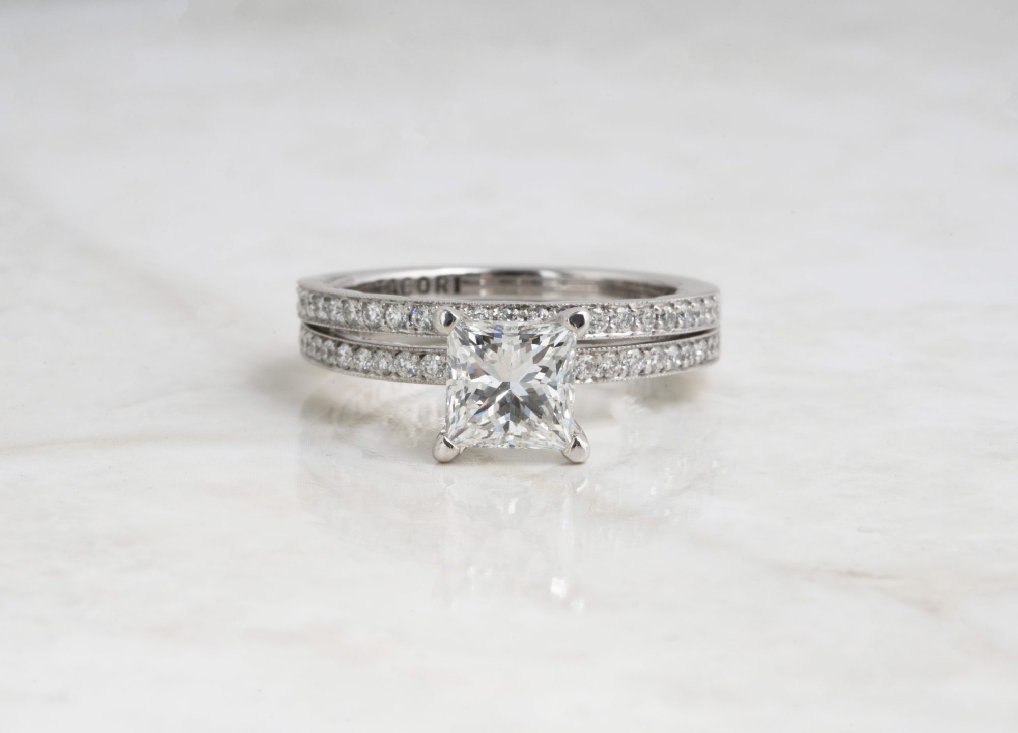 image of princess cut diamond ring shape