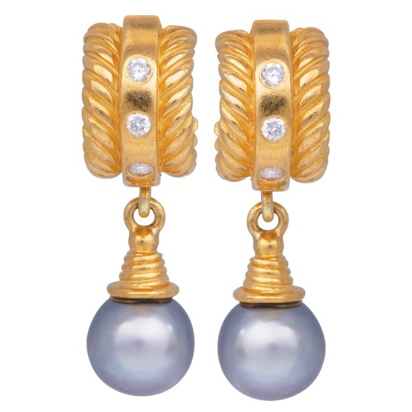 Vintage 0.18 Carats Diamond & Gray Pearl Drop Earrings