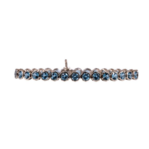 New 10.56 CTW Blue Topaz Tennis Bracelet