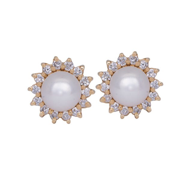 pearl stud earrings set with diamond haloes in yellow gold